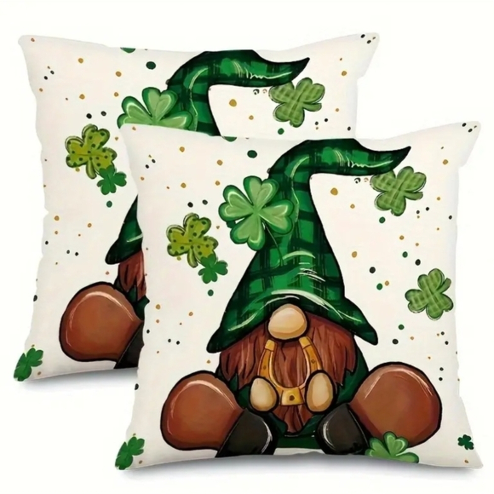 🍀 NEW St Patrick's Day Shamrock Lucky Gnome 2‎ Piece Pillow Cases 17.25 x 17.5